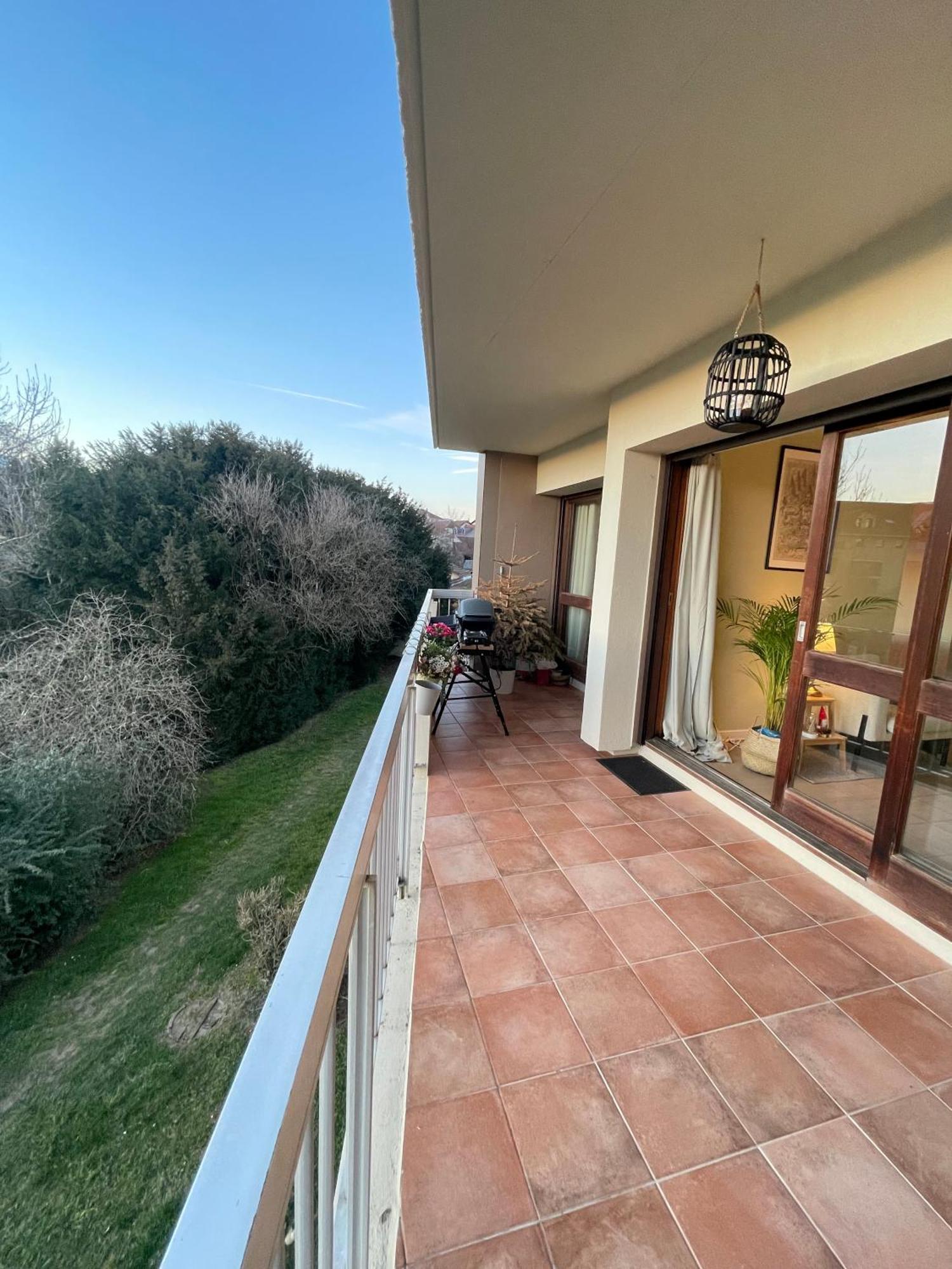 Appartement Tres Cosy A 5 Min Aeroport Geneve Ferney-Voltaire Exterior foto